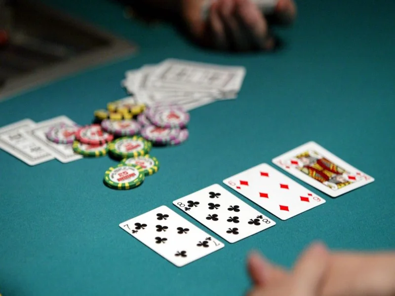 Poker Cá Lớn - Trò Chơi Điểm Nhấn Tại Các Sòng Bạc Online